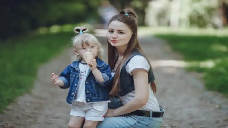 Chelsea Acton Famous Parenting