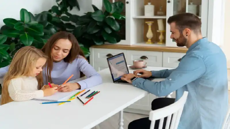 Famparentlife Entrepreneurial Parent Infoguide From FamousParenting